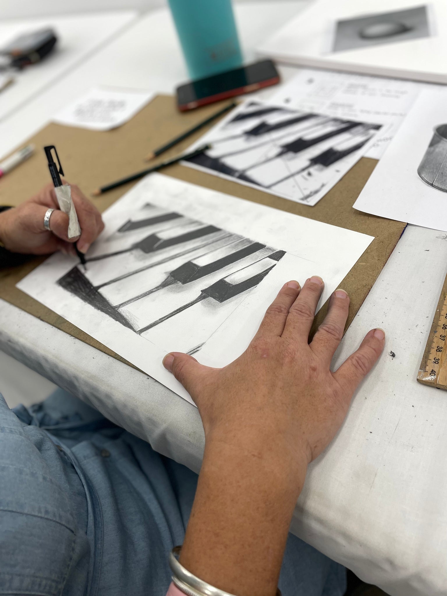 1 Day Beginner Drawing & Mark Making Workshop April 2025